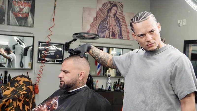 Aric @ Westside Barbershop business photograph