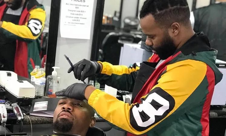 Basquiatbarber (Dj) Blendsorial Barbershop business photograph